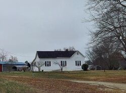 Pre-foreclosure Listing in Rocky Rd SPRING HOPE, NC 27882