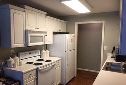 Pre-foreclosure in  Old Greenbrier Rd Chesapeake, VA 23325