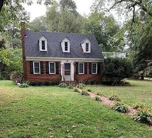  Sylvan Rd, Wakefield VA