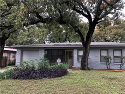 Pre-foreclosure in  Norma St Fort Worth, TX 76112