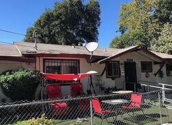 Pre-foreclosure in  Santa Cruz Way Sacramento, CA 95817