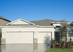 Pre-foreclosure in  Drakefield Dr Spring Hill, FL 34610