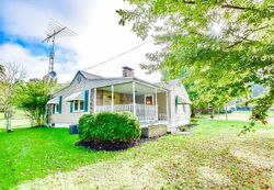 Pre-foreclosure in  Richville Dr Sw Canton, OH 44706
