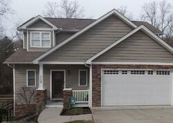 Pre-foreclosure in  Angel Ter Charleston, WV 25314