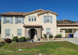 Pre-foreclosure in  N VALLES DR San Bernardino, CA 92407