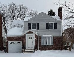 Pre-foreclosure in  Fairbanks Ave Buffalo, NY 14223