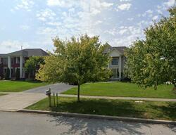 Pre-foreclosure in  Avian Way Lancaster, NY 14086