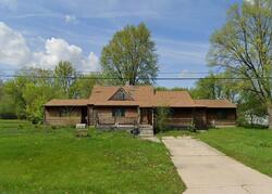 Pre-foreclosure in  W Court St Flint, MI 48532