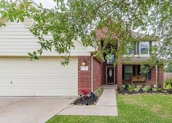Pre-foreclosure in  Seascape Ln Dickinson, TX 77539