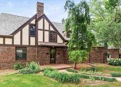 Pre-foreclosure in  S Riverview Hts Sioux Falls, SD 57105
