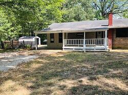 Pre-foreclosure in  Dogwood Ave Saltillo, MS 38866