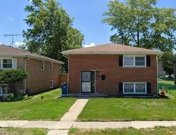 Pre-foreclosure in  E 152nd St Harvey, IL 60426