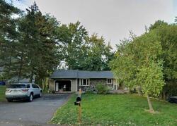Pre-foreclosure in  Richards Rd Camillus, NY 13031