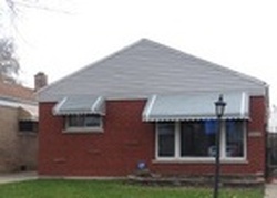 Pre-foreclosure in  S LA CROSSE AVE Chicago, IL 60638