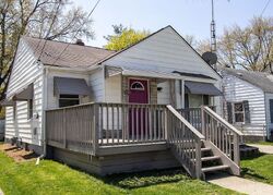 Pre-foreclosure in  Kentucky Ave Flint, MI 48506