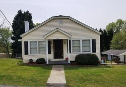  S Grove Street Ext, Lincolnton NC