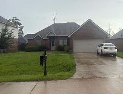 Pre-foreclosure in  Blue Bayou St Ponchatoula, LA 70454