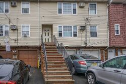 Pre-foreclosure in  Bond St Elizabeth, NJ 07206