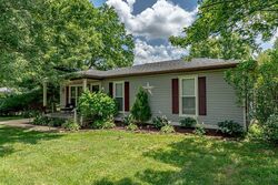  Driftwood Dr, Shepherdsville KY
