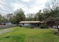 Pre-foreclosure in  Forrest Ct Crestview, FL 32539