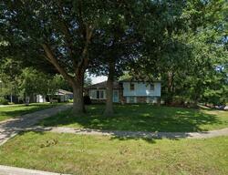Pre-foreclosure in  15th St West Des Moines, IA 50265