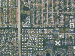 Pre-foreclosure in  Park Meadows Dr  Fort Myers, FL 33907
