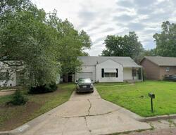 Pre-foreclosure in  N Peachtree St Ponca City, OK 74601