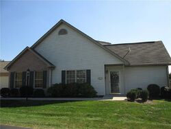  Timberwood Dr, Beaver Falls PA