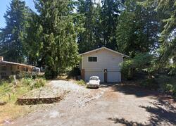 Pre-foreclosure in  141st Ave Se Renton, WA 98059