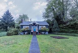 Pre-foreclosure in  Wheeler Ave Hoquiam, WA 98550