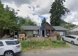  Parkwood Blvd, Puyallup WA