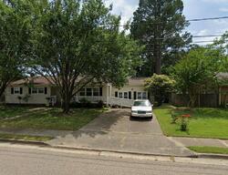 Pre-foreclosure in  Towler Dr Hampton, VA 23666