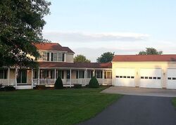 Pre-foreclosure in  Griffin Farm Ln Leesburg, VA 20176