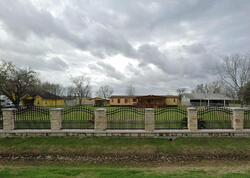 Pre-foreclosure in  Chaparral Dr Needville, TX 77461