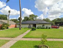 Pre-foreclosure in  Ballantrae Ln Houston, TX 77015