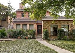 Pre-foreclosure in  Windgarden San Antonio, TX 78239