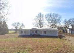 Pre-foreclosure in  State Route 185 Trenton, TN 38382