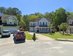 Pre-foreclosure in  Rice Mill Pl Charleston, SC 29492