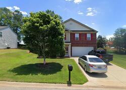 Pre-foreclosure in  Pomegranate Ln Wellford, SC 29385