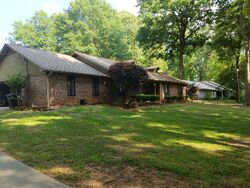  Elizabeth Ln, Texarkana TX