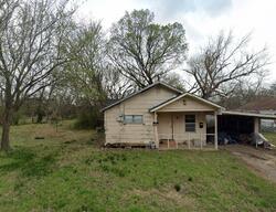  S 4th St, Bonham TX