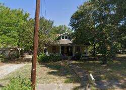  W 10th St, Bonham TX