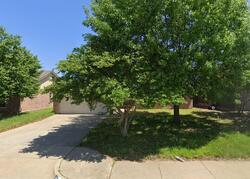 Pre-foreclosure in  Creekview Dr Burleson, TX 76028
