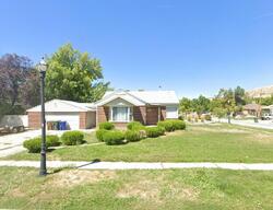 Pre-foreclosure in  W 800 N Salt Lake City, UT 84116