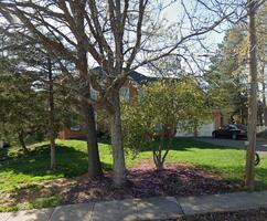 Pre-foreclosure in  Roberts Ave Annandale, VA 22003