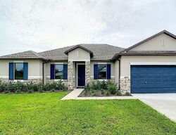 Pre-foreclosure in  Sugar Ct Grand Island, FL 32735