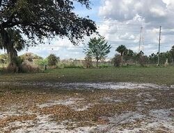 Pre-foreclosure in  Oregon Ave Lakeland, FL 33803