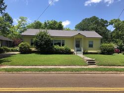 Pre-foreclosure in  N Jackson St Brookhaven, MS 39601