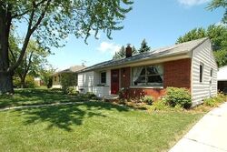Pre-foreclosure in  Williams Ave South Milwaukee, WI 53172