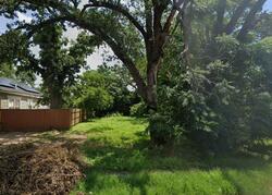 Pre-foreclosure in  Roberts Ave Dallas, TX 75215
